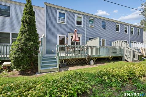 25 Riverside Drive Clinton CT 06413