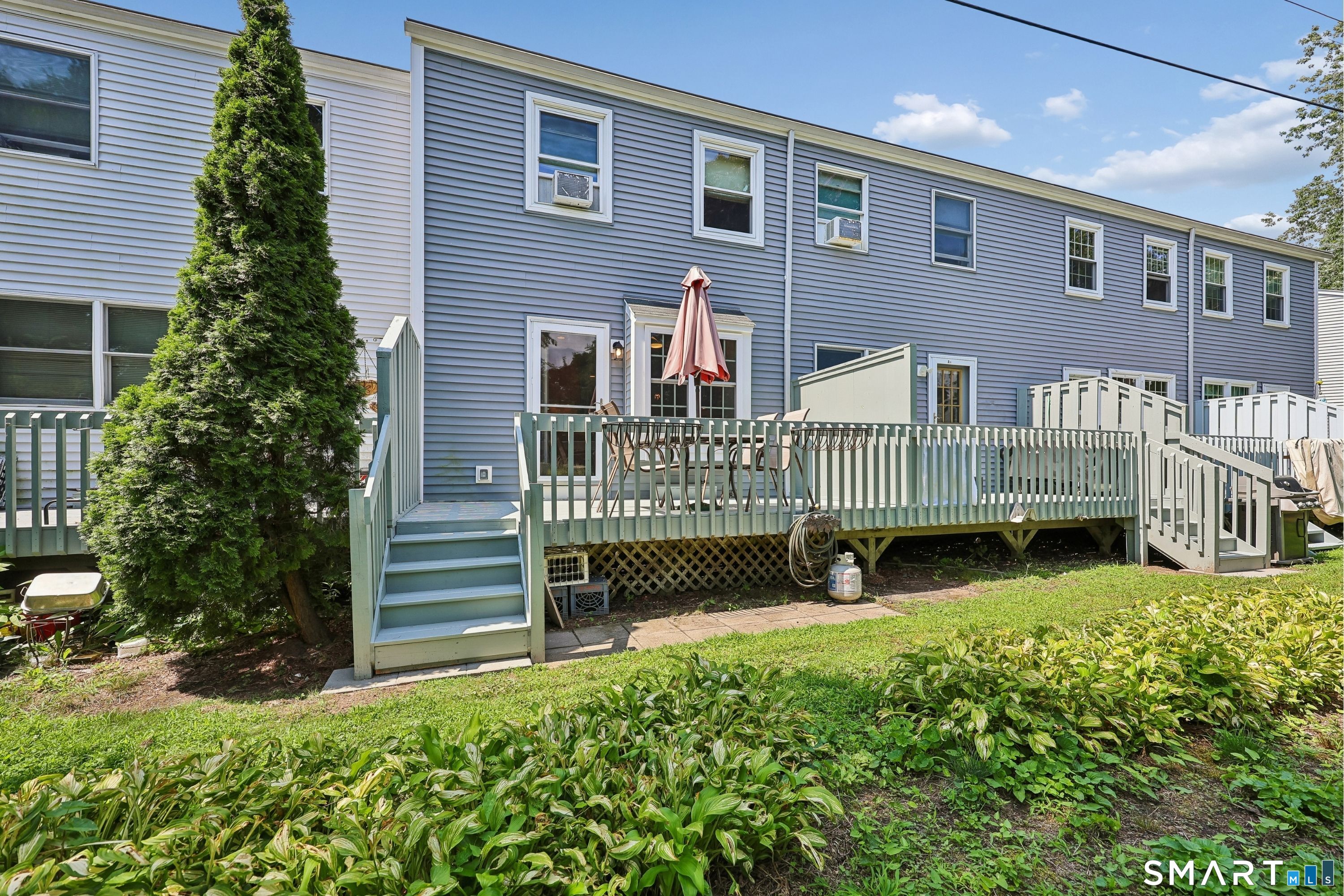 25 Riverside Drive Clinton CT 06413