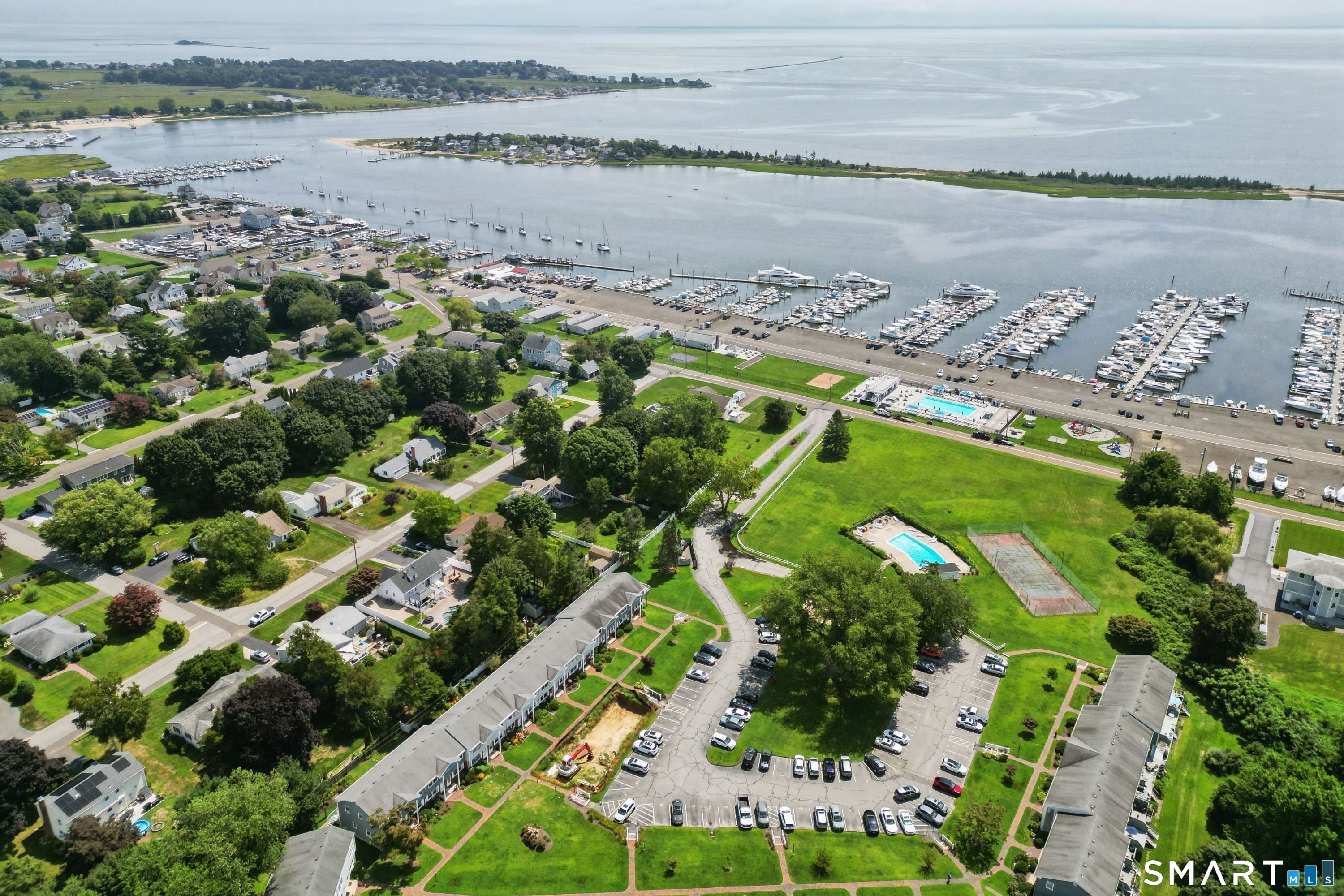 25 Riverside Drive Clinton CT 06413