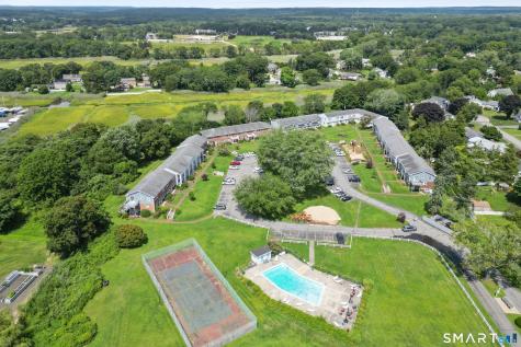 25 Riverside Drive Clinton CT 06413