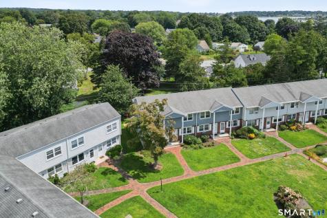25 Riverside Drive Clinton CT 06413