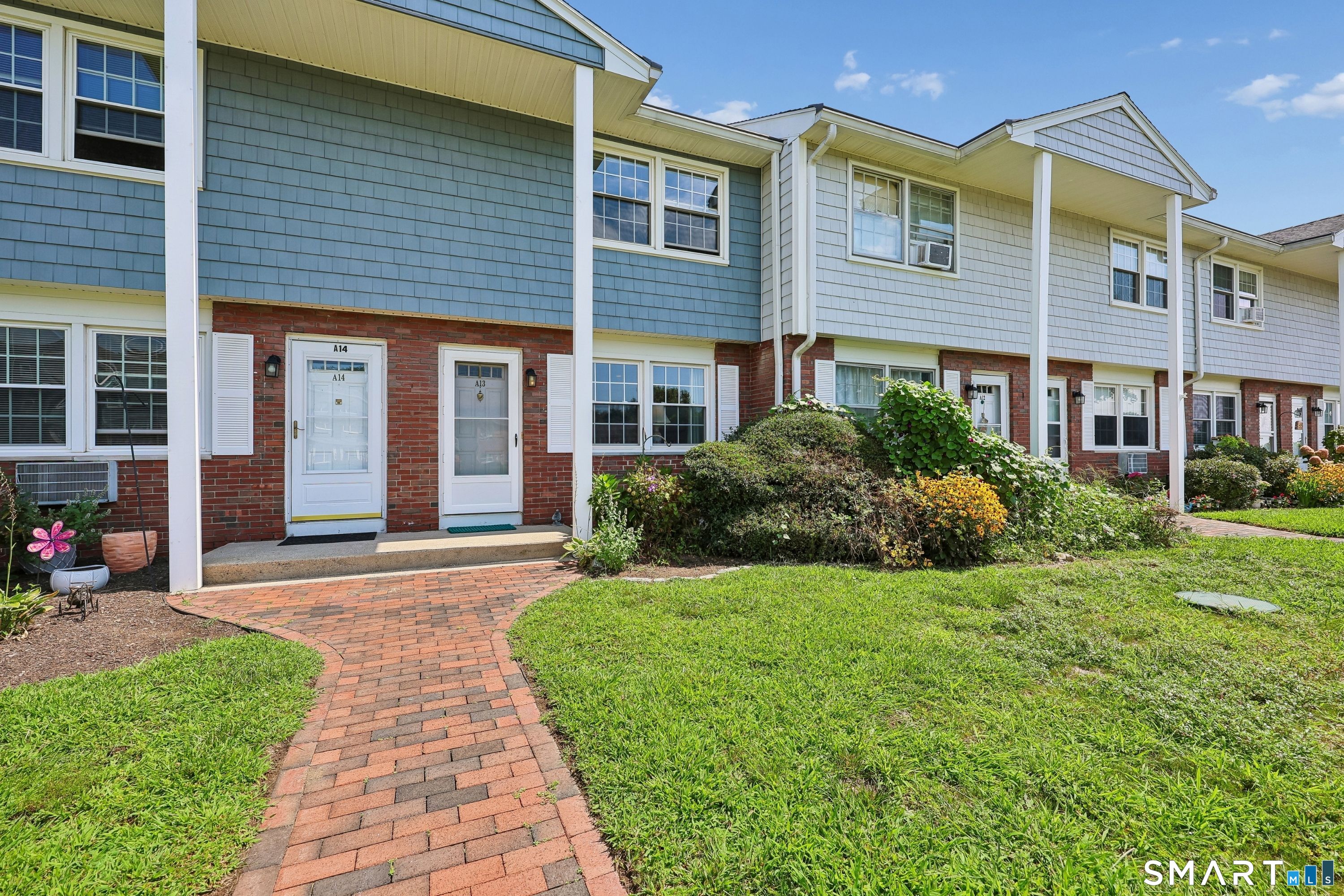 25 Riverside Drive Clinton CT 06413