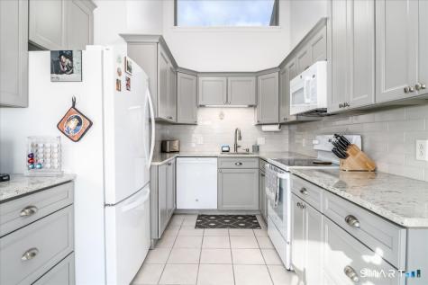 22 Heritage Circle Southbury CT 06488