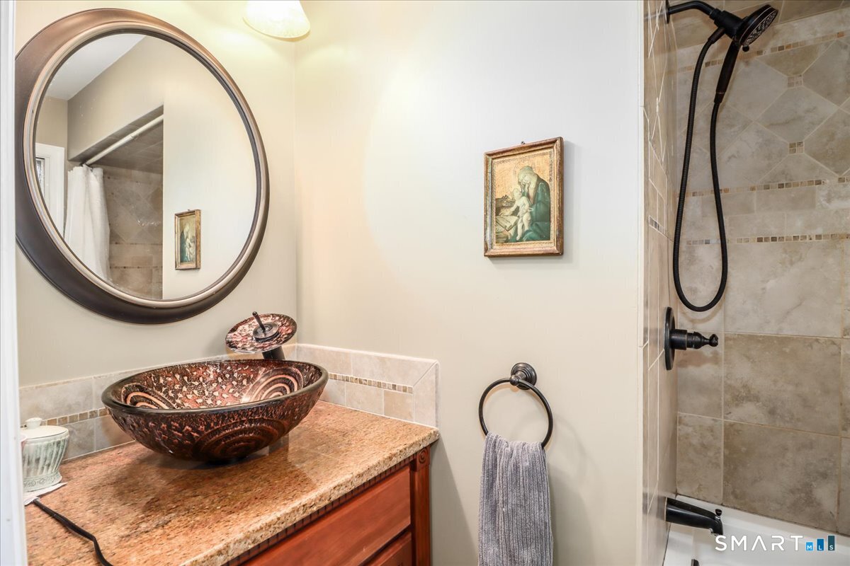 22 Heritage Circle Southbury CT 06488