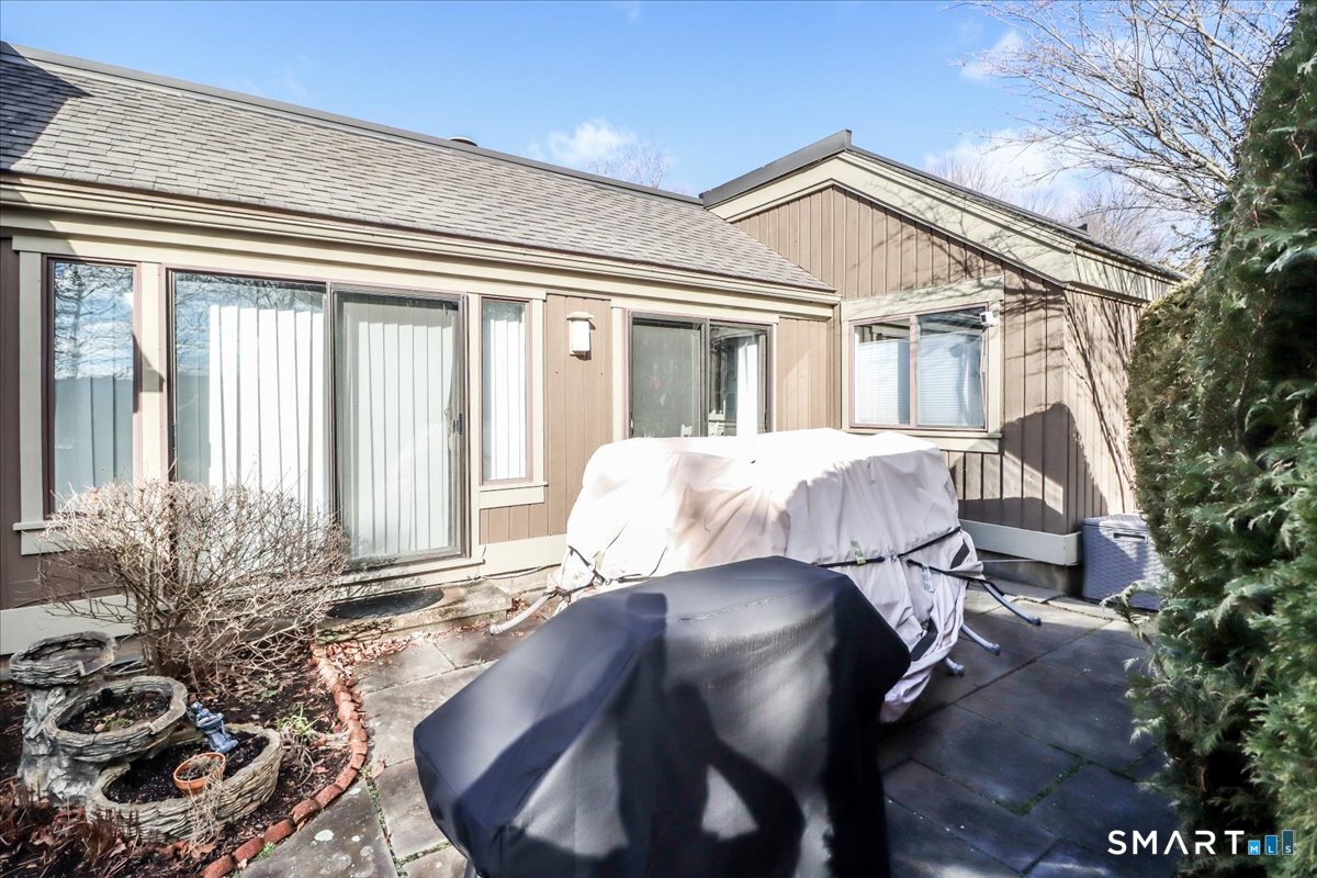 22 Heritage Circle Southbury CT 06488