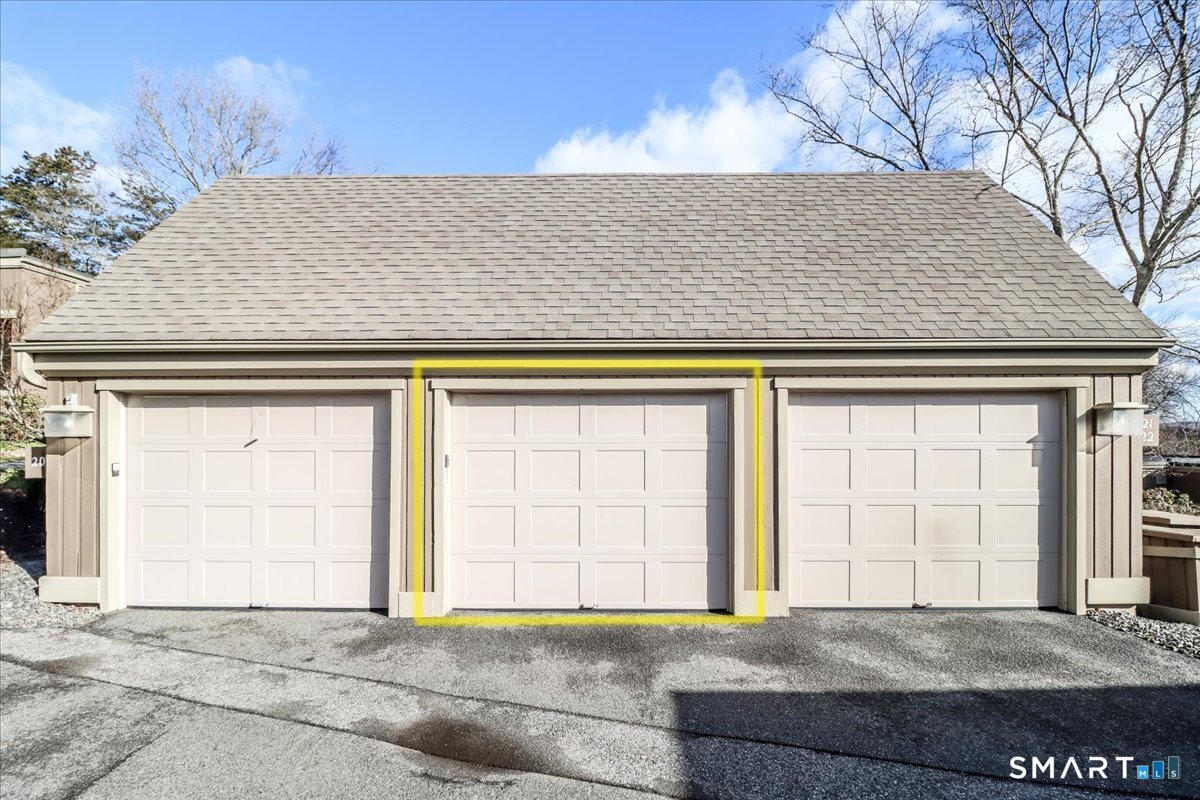 22 Heritage Circle Southbury CT 06488