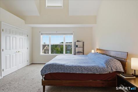 26 Maura Lane Danbury CT 06810