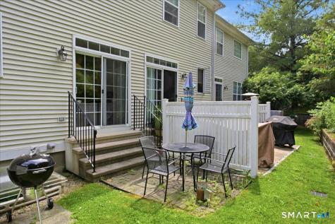 26 Maura Lane Danbury CT 06810