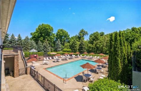 26 Maura Lane Danbury CT 06810