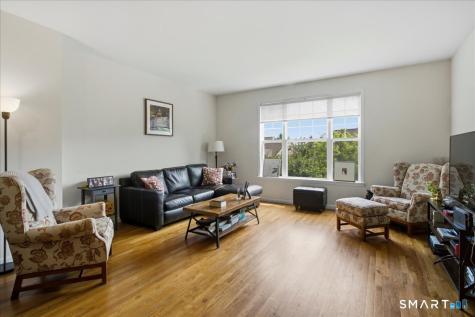 26 Maura Lane Danbury CT 06810