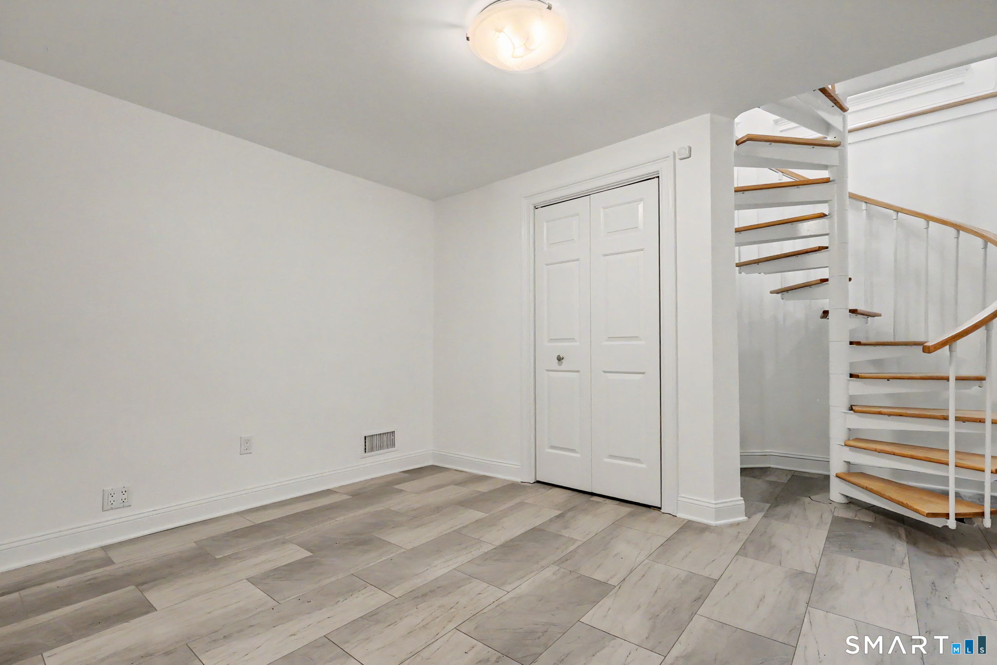 132 Hope Street Stamford CT 06906