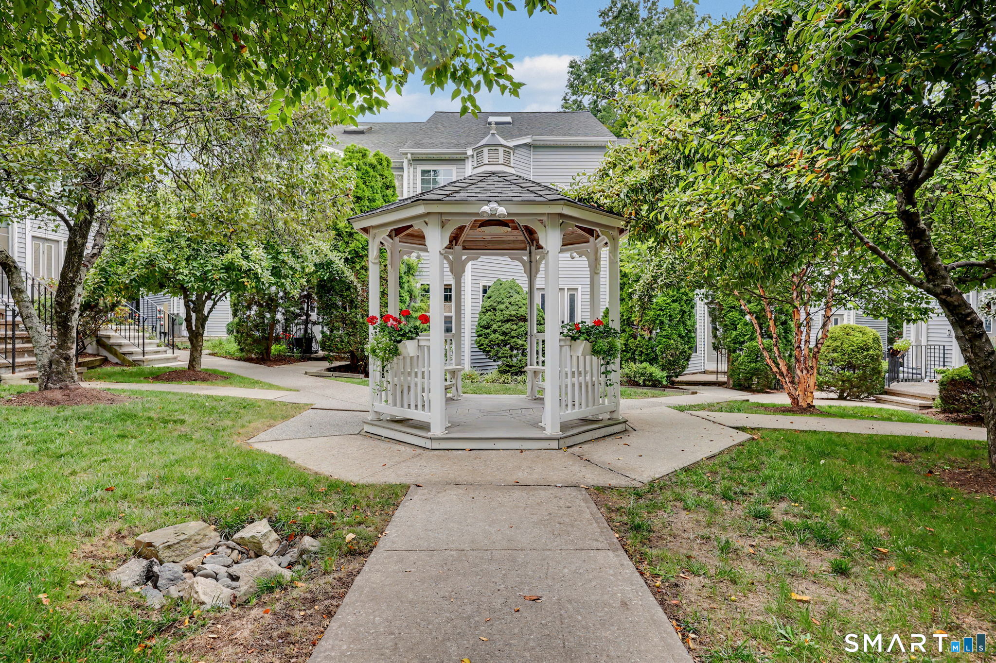 132 Hope Street Stamford CT 06906