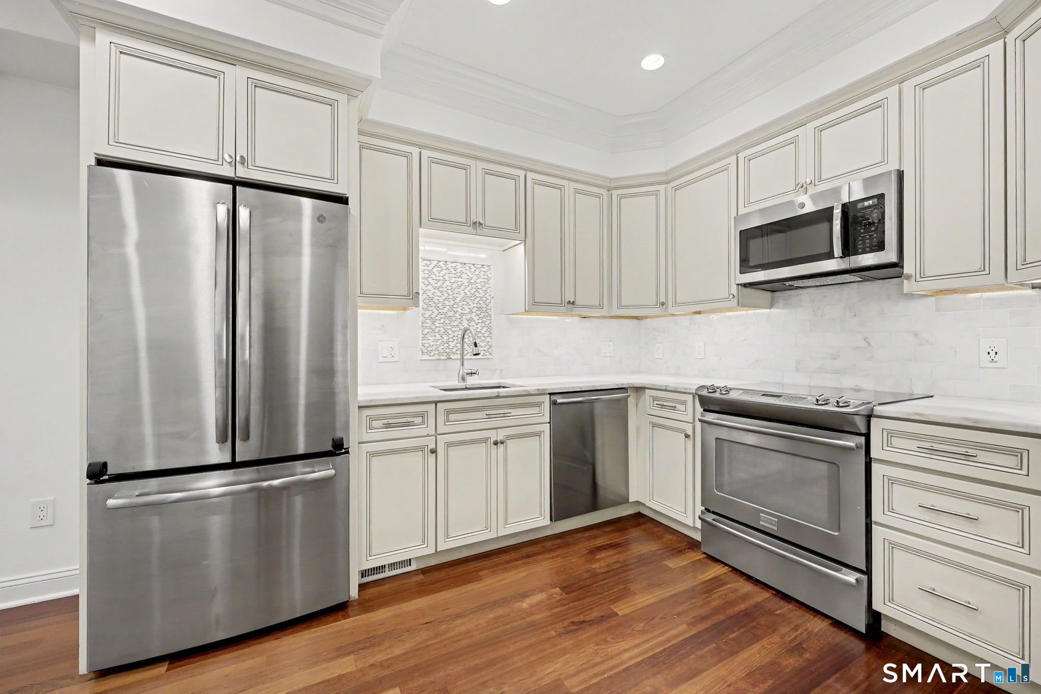 132 Hope Street Stamford CT 06906