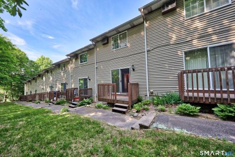 3211 East Main Street Waterbury CT 06705