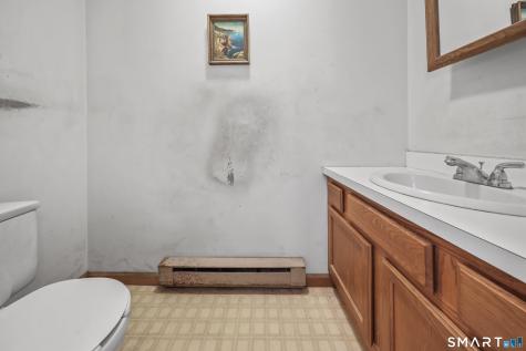 3211 East Main Street Waterbury CT 06705