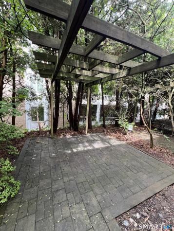 93 Park Avenue Danbury CT 06810