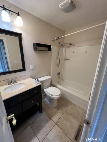 93 Park Avenue Danbury CT 06810
