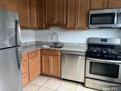 93 Park Avenue Danbury CT 06810