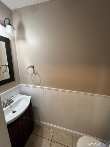 93 Park Avenue Danbury CT 06810