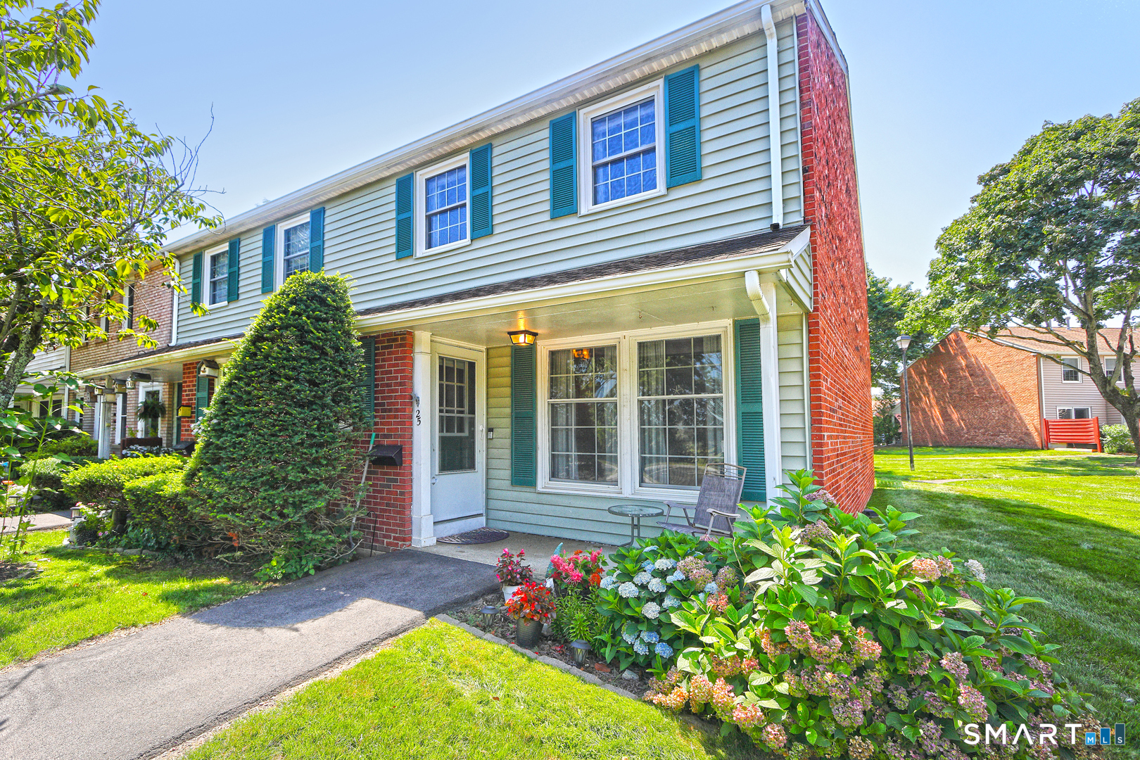25 Greenwich Way Milford CT 06460