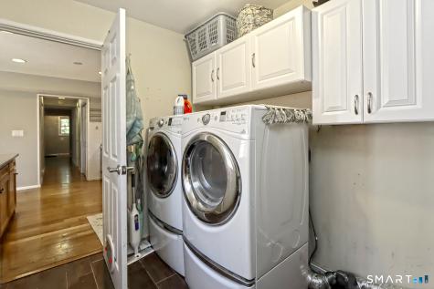 25 Greenwich Way Milford CT 06460