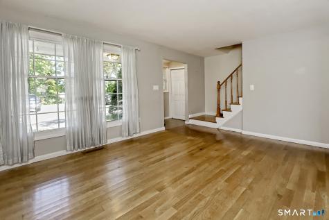 25 Greenwich Way Milford CT 06460