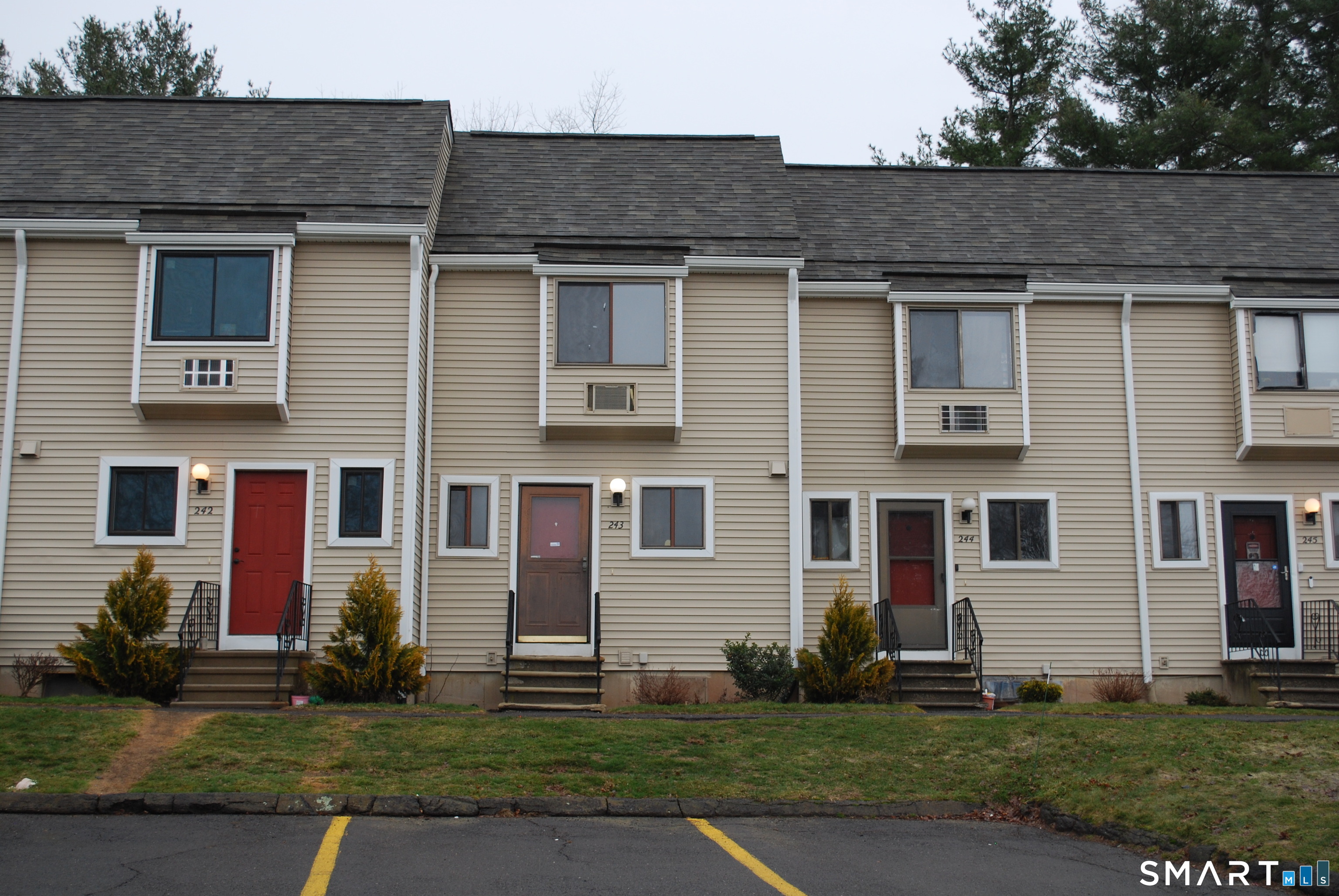 243 Sterling Village Meriden CT 06450