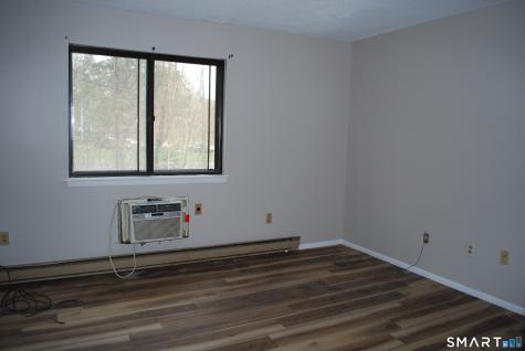 243 Sterling Village Meriden CT 06450