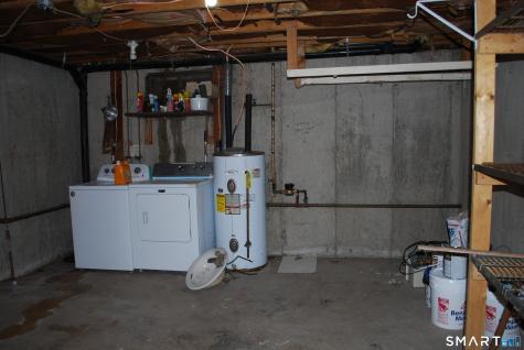 243 Sterling Village Meriden CT 06450