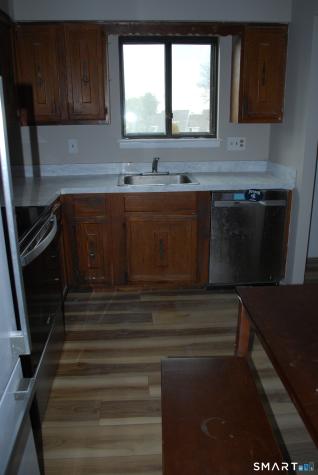 243 Sterling Village Meriden CT 06450