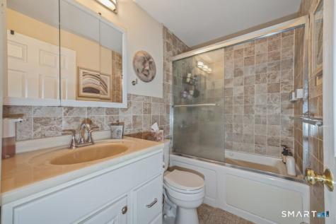 220 Main Street New Hartford CT 06057