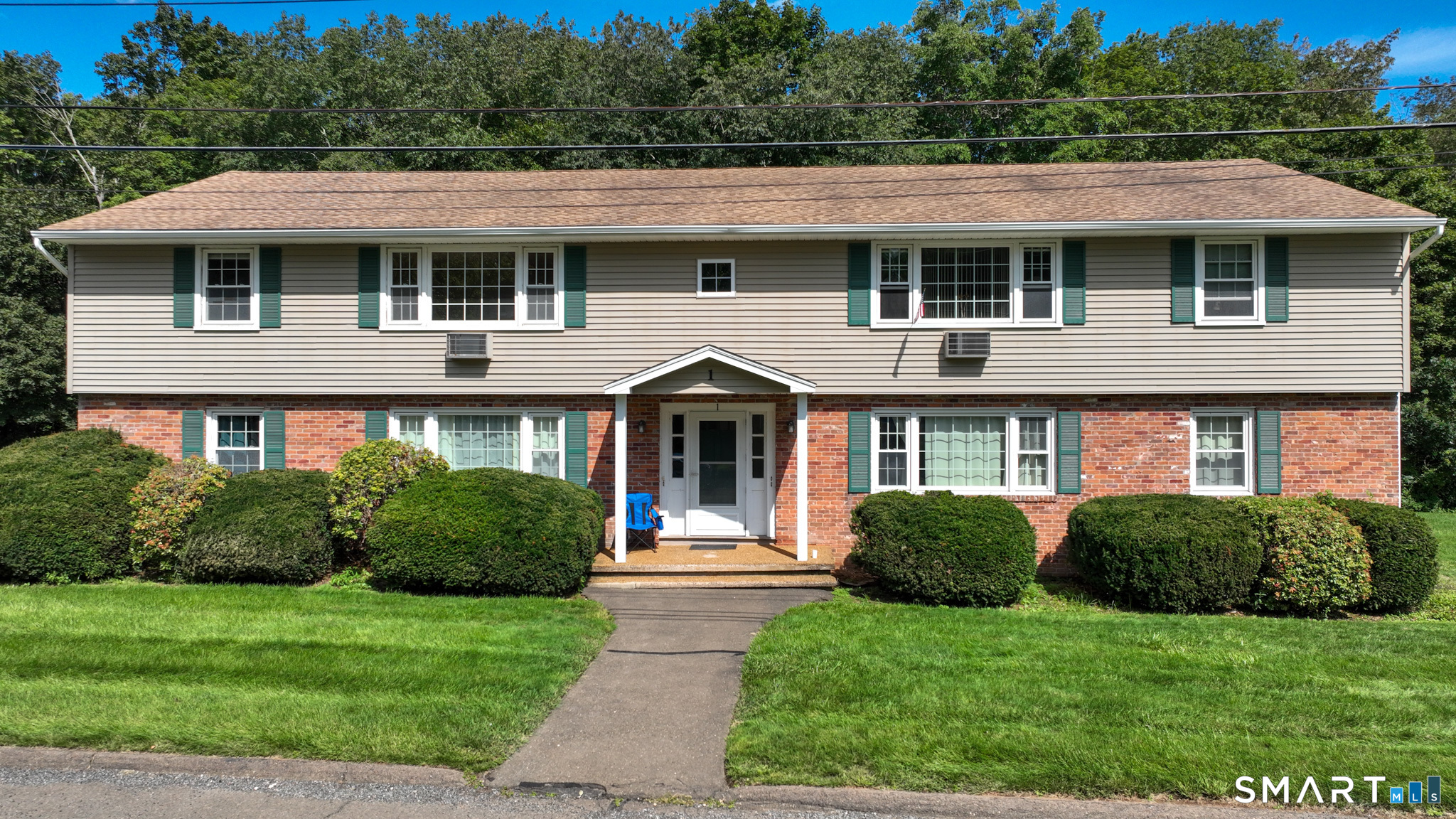 1789 Foxon Road North Branford CT 06471