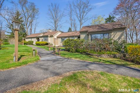 110 Heritage Village Southbury CT 06488