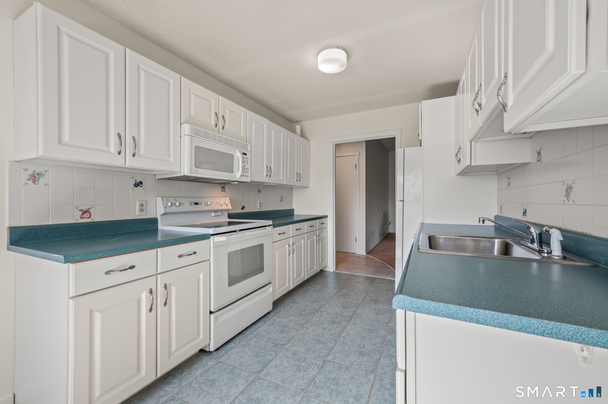110 Heritage Village Southbury CT 06488