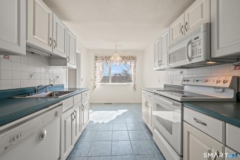 110 Heritage Village Southbury CT 06488