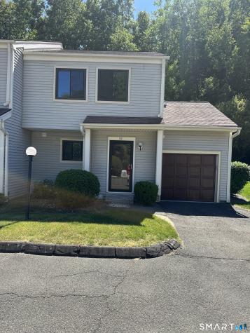 52 Deer Run Bethel CT 06801