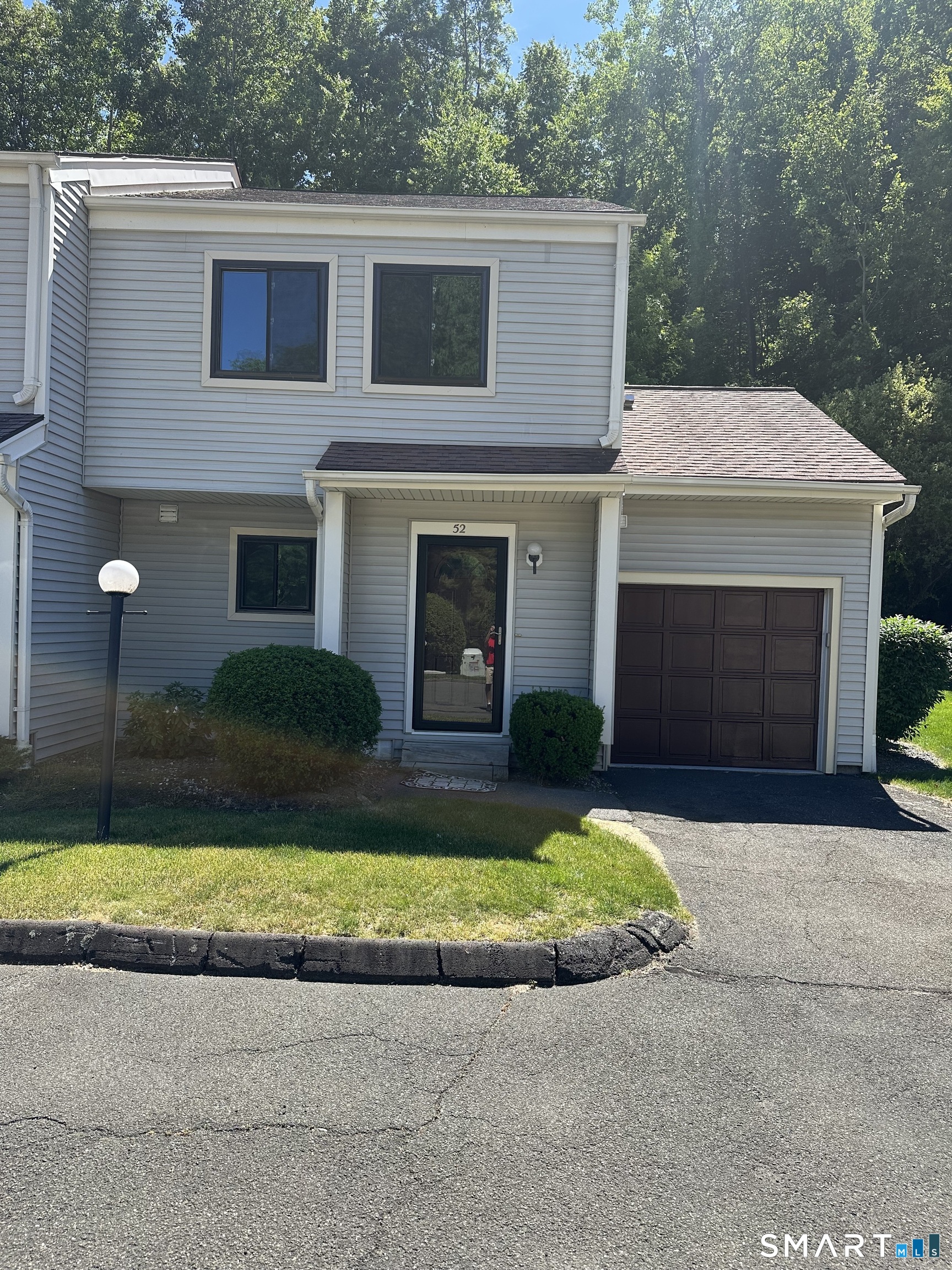 52 Deer Run Bethel CT 06801