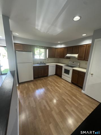 52 Deer Run Bethel CT 06801