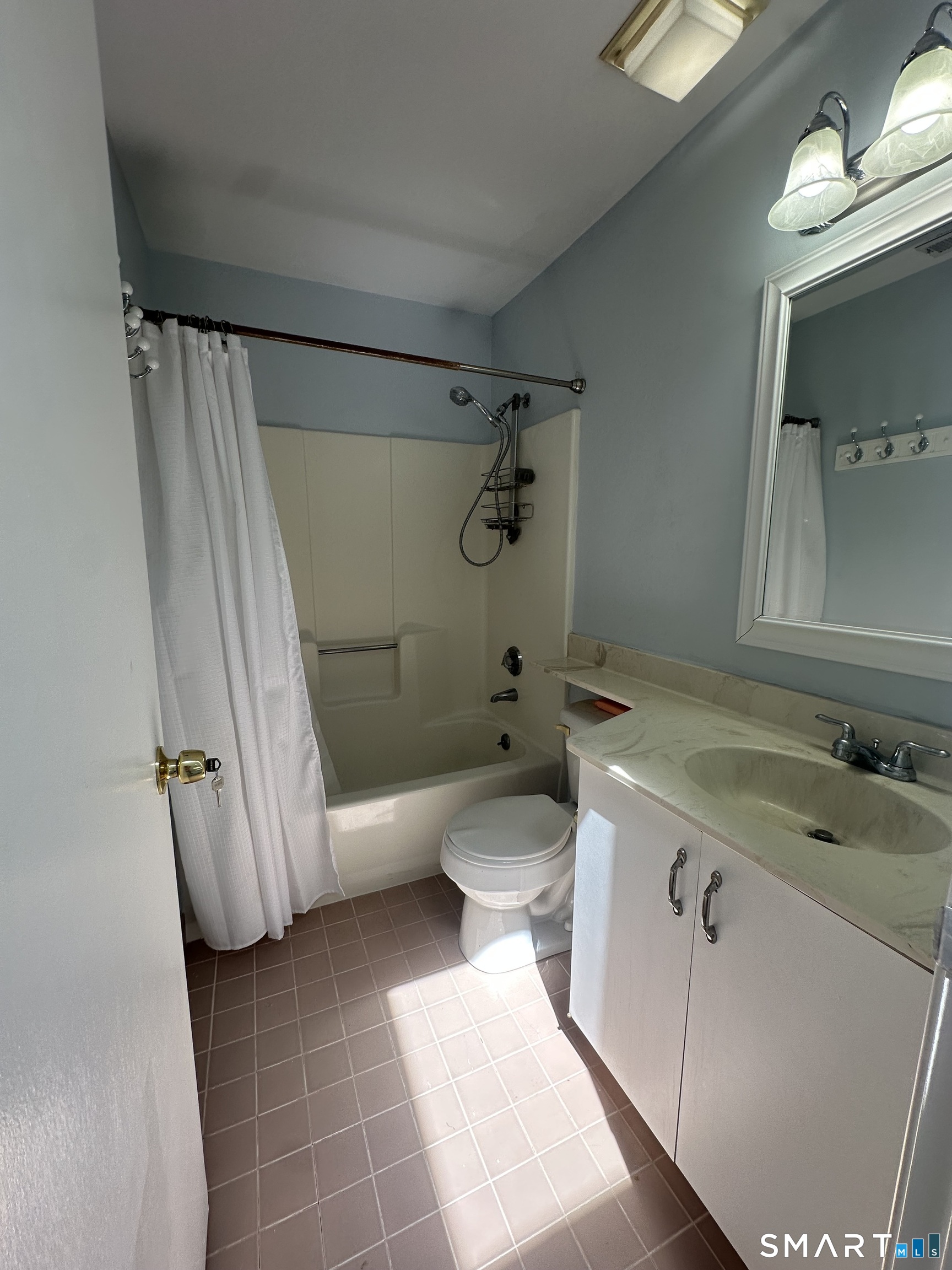 52 Deer Run Bethel CT 06801