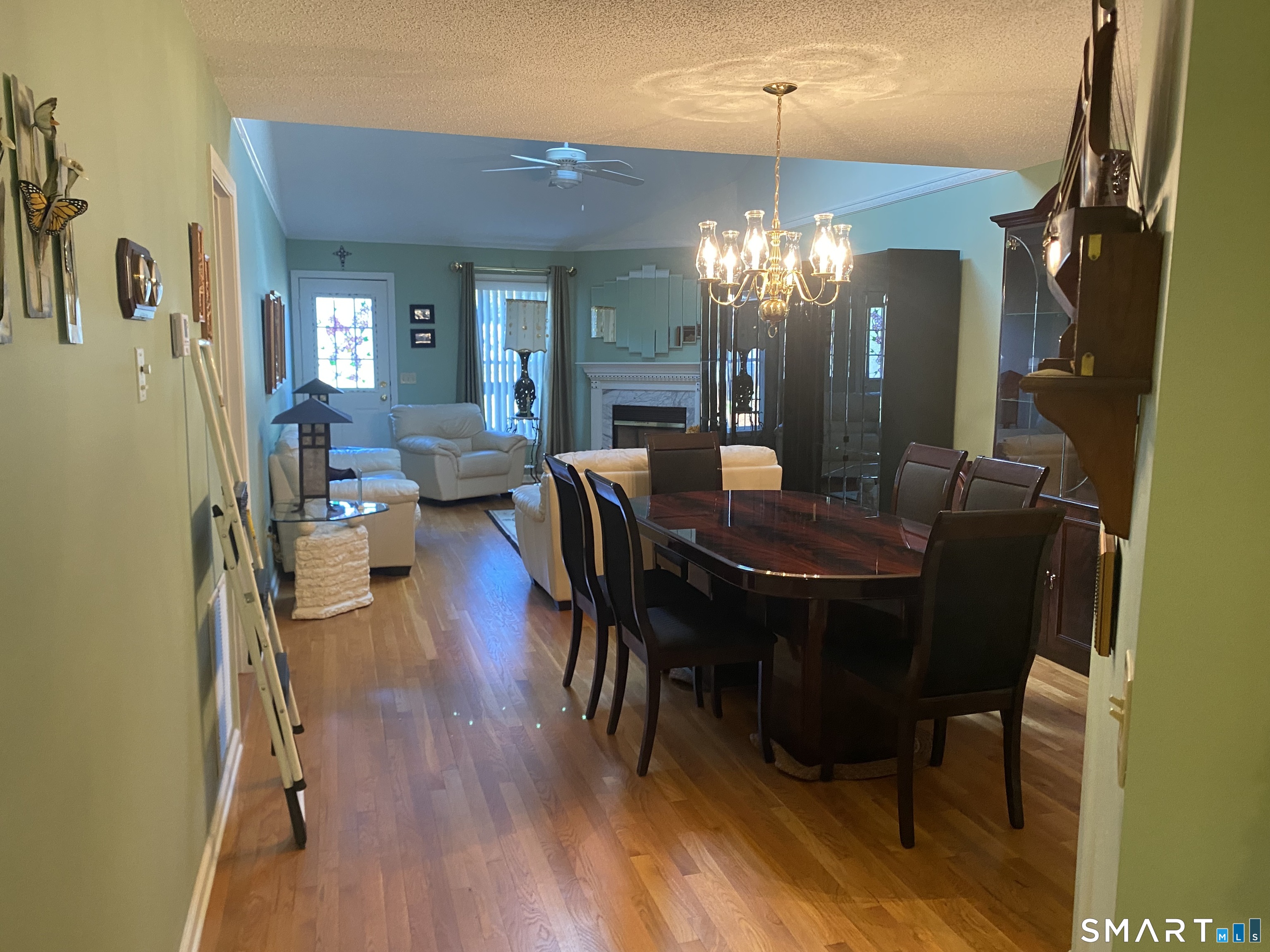 885 Glacier Way Southington CT 06489