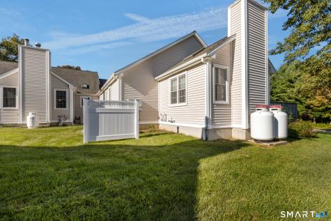 19 Mountain View Landing Killingly CT 06239