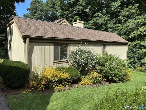 559 Heritage Village Southbury CT 06488