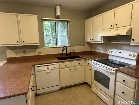 559 Heritage Village Southbury CT 06488