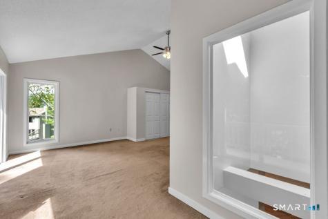 3 Saddle Crossing Avon CT 06001