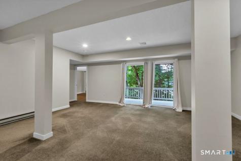 3 Saddle Crossing Avon CT 06001