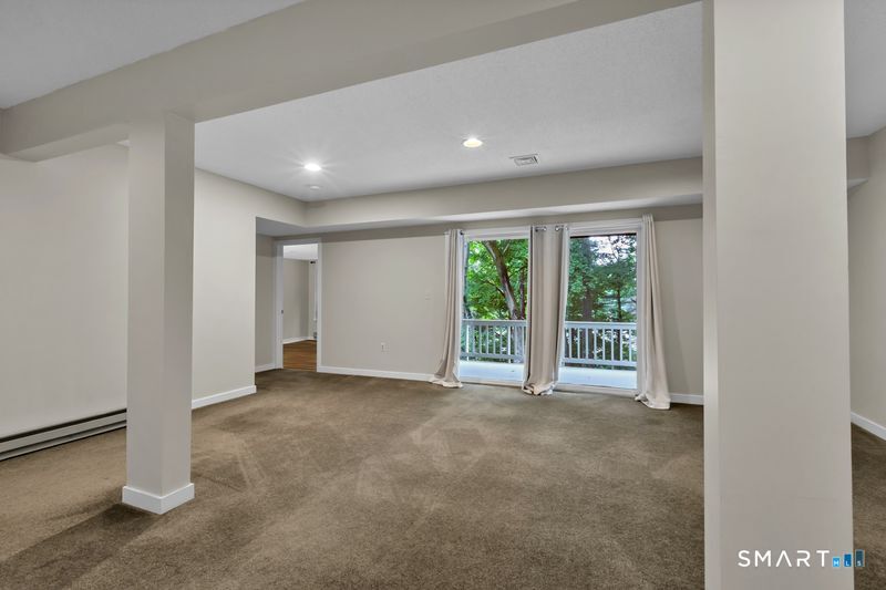 3 Saddle Crossing Avon CT 06001