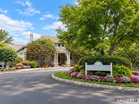 3 Saddle Crossing Avon CT 06001