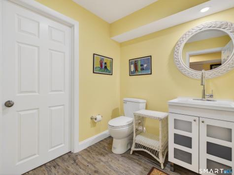 25 Sheffield Street Old Saybrook CT 06475