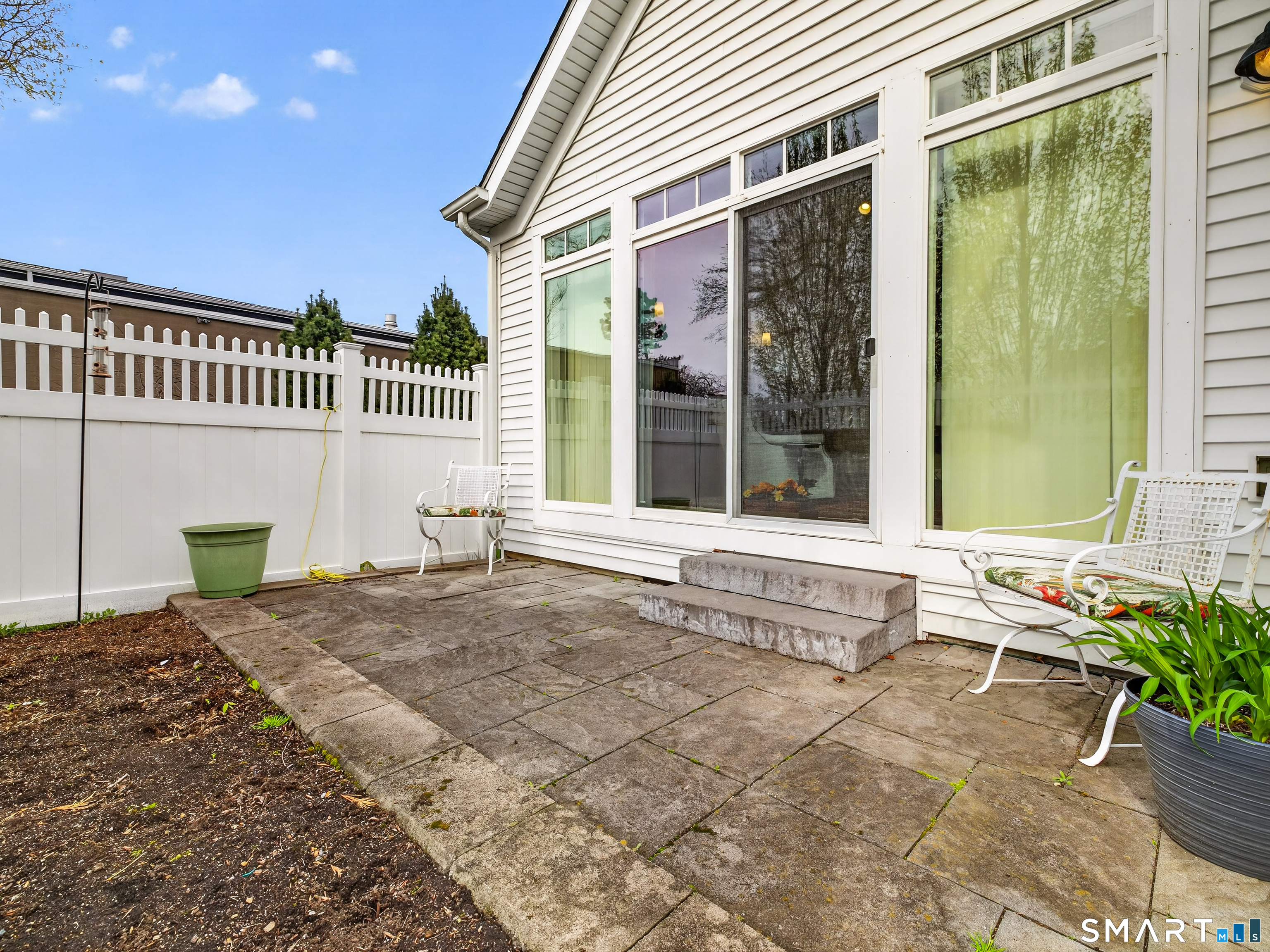 25 Sheffield Street Old Saybrook CT 06475