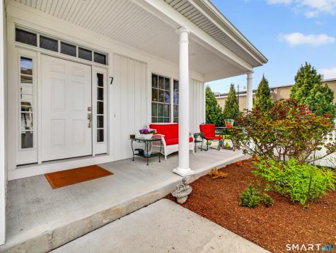 25 Sheffield Street Old Saybrook CT 06475